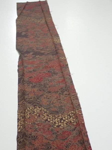 Photo3: 4K08z50  Japanese Kimono Silk  FABRIC Flowers Dark brown 59.8x7.1 (3)