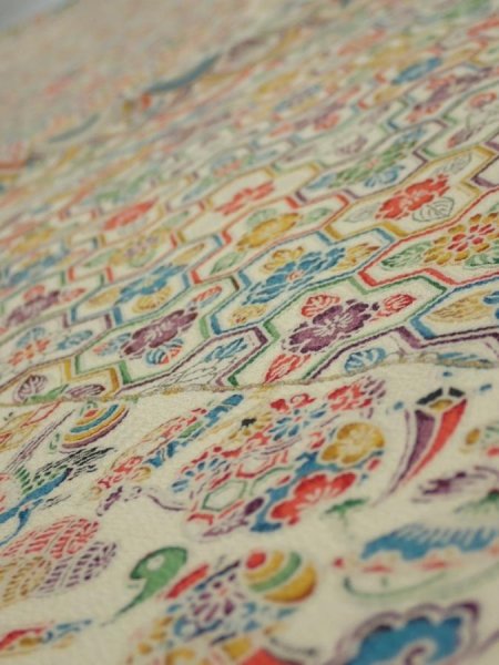 Photo4: 4K02z70  Japanese Kimono Silk  FABRIC Flowers Lime white 44.1x14.0 (4)