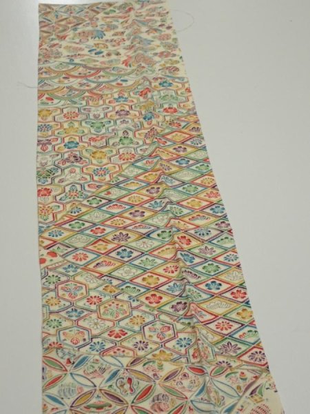 Photo4: 4K10z30  Japanese Kimono Silk  FABRIC Flowers Lime white 38.2x6.9 (4)