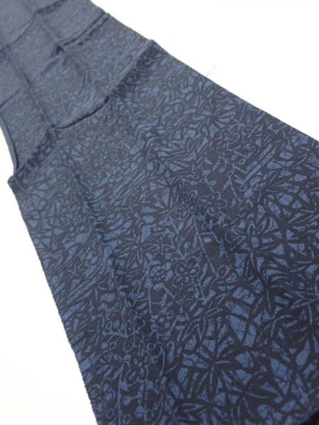 Photo2: 4K10z30  Japanese Kimono Silk  FABRIC Flowers Indigo 36.6x7.3 (2)