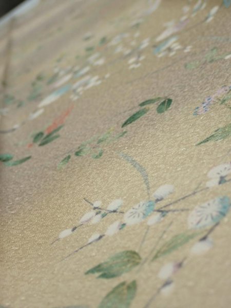 Photo4: 4H08z40  Japanese Kimono Silk  FABRIC Flowers Light olive 61.0x7.7 (4)