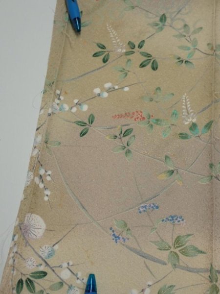 Photo8: 4H08z40  Japanese Kimono Silk  FABRIC Flowers Light olive 61.0x7.7 (8)