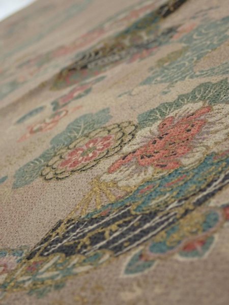 Photo4: 4H01z60  Japanese Kimono Crepe Silk  FABRIC Flowers Brown-Gray 39.4x14.2 (4)