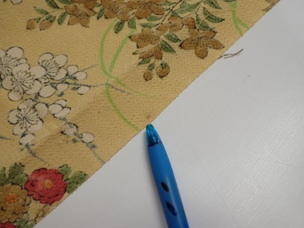 Photo6: 4H10z40  Japanese Kimono Crepe Silk  FABRIC Bird Sulfur yellow 37.0x6.3 (6)