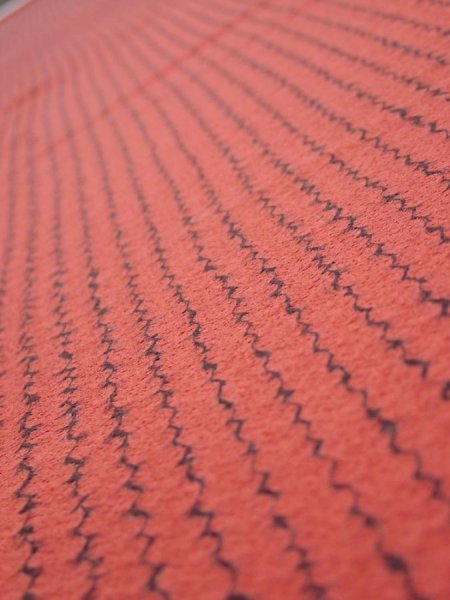 Photo4: 1Y04z90  Japanese Kimono Silk  FABRIC Shibori Red-Brown 66.1x14.6 (4)