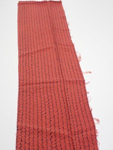 Photo4: 1Y10z30  Japanese Kimono Silk  FABRIC Shibori Red-Brown 36.6x7.1 (4)