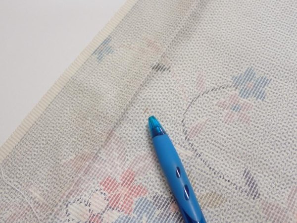 Photo6: 2N04z70  Japanese Kimono Silk TSUMUGI FABRIC Flowers Light gray 67.7x15.0 (6)