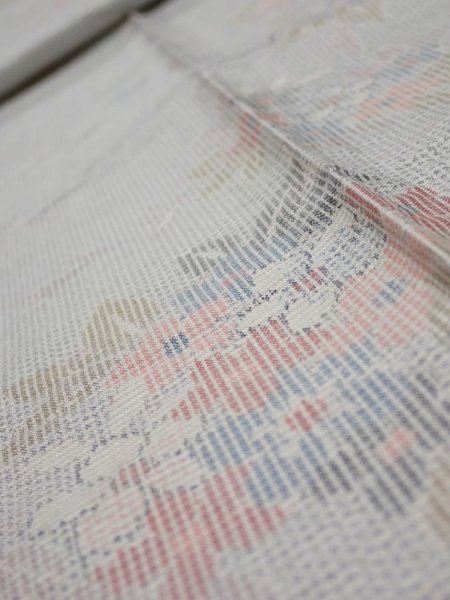 Photo4: 2N09z40  Japanese Kimono Silk TSUMUGI FABRIC Flowers Light gray 78.7x7.3 (4)