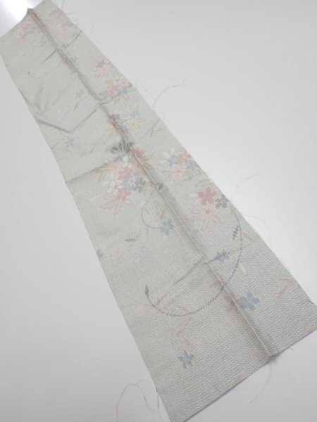 Photo1: 2N10z20  Japanese Kimono Silk TSUMUGI FABRIC Flowers Light gray 37.8x7.5 (1)