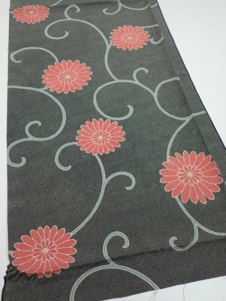 Photo2: 4L01z60  Japanese Kimono Silk  FABRIC Chrysanthemum Black 47.2x14.6 (2)