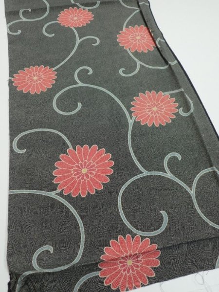 Photo2: 4L02z60  Japanese Kimono Silk  FABRIC Chrysanthemum Black 47.2x14.6 (2)