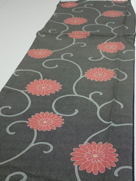 Photo3: 4L05z90  Japanese Kimono Silk  FABRIC Chrysanthemum Black 65.0x14.6 (3)