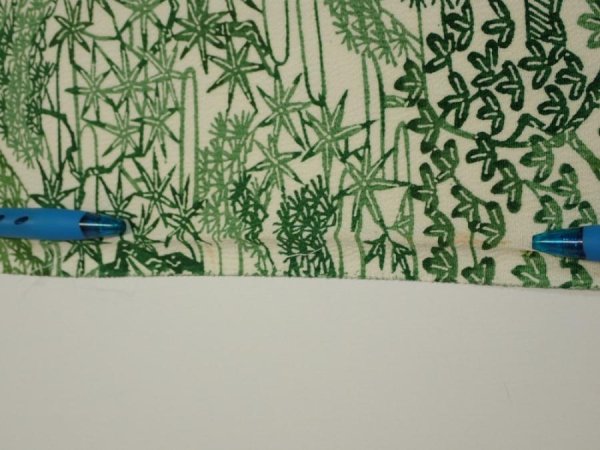 Photo6: 4L01z60  Japanese Kimono Silk  FABRIC Edo town Green 39.8x14.6 (6)