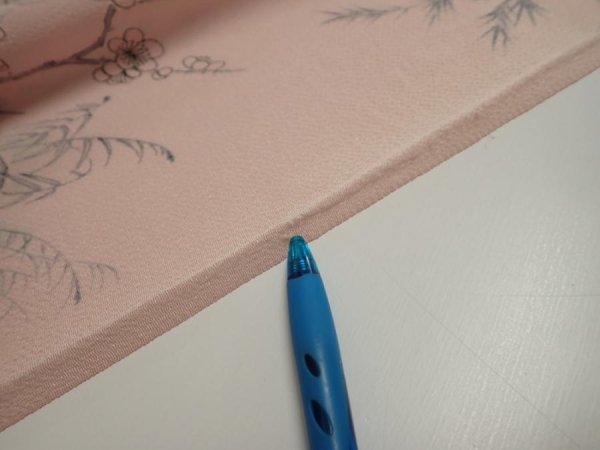 Photo8: 3R01z60  Japanese Kimono Crepe Silk  FABRIC Flowers Light pink 44.1x15.2 (8)