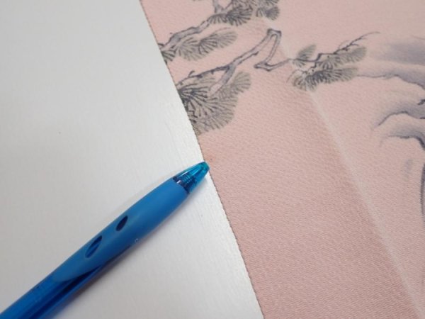 Photo7: 3R02z70  Japanese Kimono Crepe Silk  FABRIC Flowers Light pink 44.1x15.0 (7)