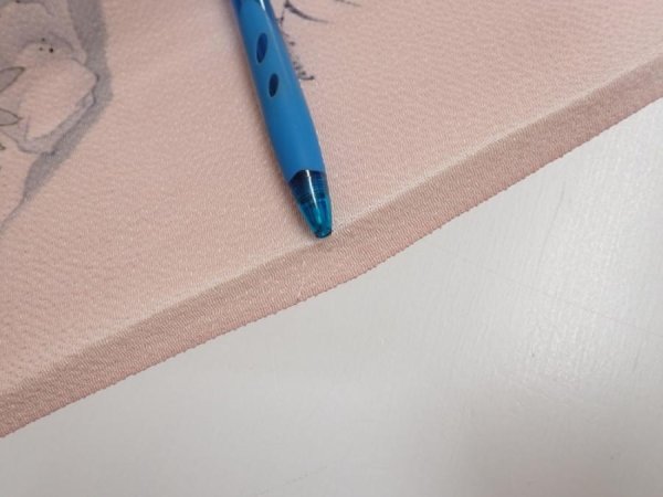 Photo9: 3R02z70  Japanese Kimono Crepe Silk  FABRIC Flowers Light pink 44.1x15.0 (9)