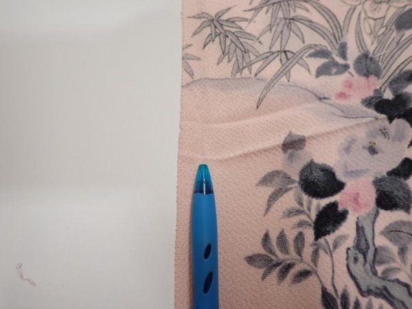 Photo8: 3R05z90  Japanese Kimono Crepe Silk  FABRIC Flowers Light pink 63.0x15.0 (8)