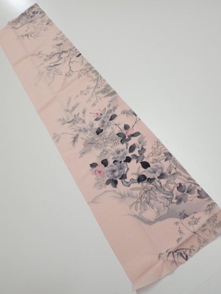 Photo1: 3R10z30  Japanese Kimono Crepe Silk  FABRIC Flowers Light pink 34.6x7.5 (1)