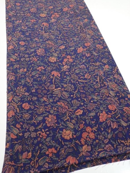 Photo2: 3R06z90  Japanese Kimono Crepe Silk  FABRIC Flowers Navy 62.2x14.4 (2)