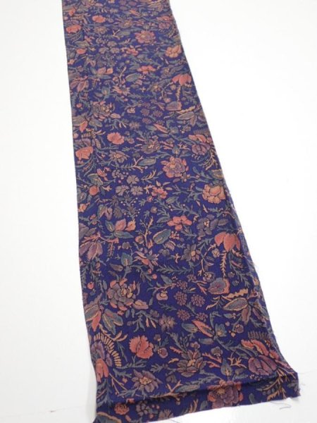 Photo2: 3R07z40  Japanese Kimono Crepe Silk  FABRIC Flowers Navy 56.7x7.1 (2)