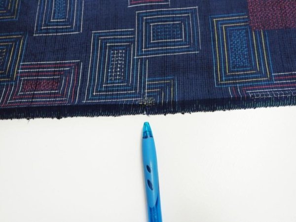 Photo6: 1H01z50  Japanese Kimono Silk TSUMUGI FABRIC  Dark navy 39.4x14.6 (6)