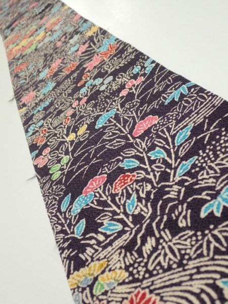 Photo1: 1H09z50  Japanese Kimono Crepe Silk  FABRIC Flowers Dark grape 59.1x7.1 (1)