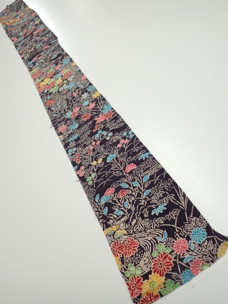 Photo5: 1H09z50  Japanese Kimono Crepe Silk  FABRIC Flowers Dark grape 59.1x7.1 (5)
