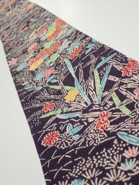 Photo1: 1H10z50  Japanese Kimono Crepe Silk  FABRIC Flowers Dark grape 59.1x7.1 (1)