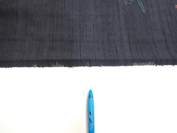 Photo6: 1H03z80  Japanese Kimono Silk TSUMUGI FABRIC Swallow  Navy-Black 64.6x14.2 (6)