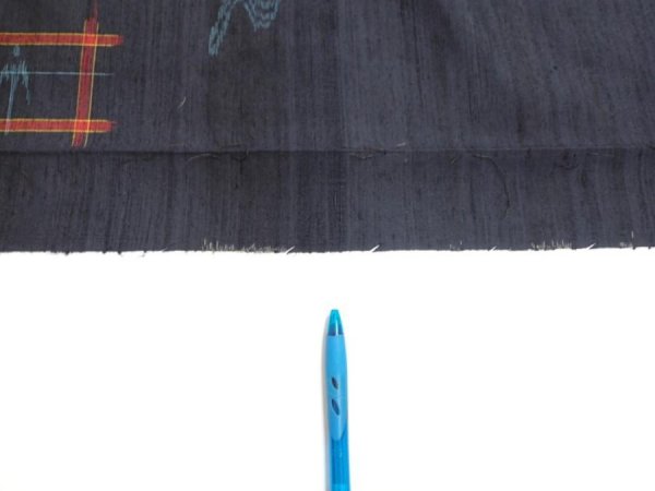 Photo6: 1H04z80  Japanese Kimono Silk TSUMUGI FABRIC Swallow  Navy-Black 64.6x14.2 (6)