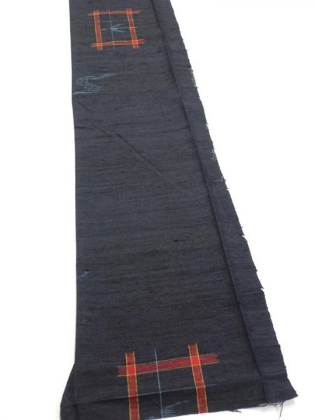 Photo2: 1H08z40  Japanese Kimono Silk TSUMUGI FABRIC Swallow  Navy-Black 57.5x7.5 (2)