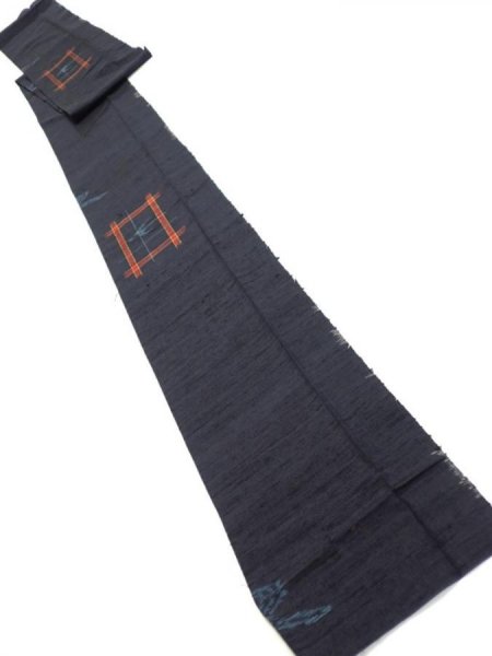 Photo6: 1H09z50  Japanese Kimono Silk TSUMUGI FABRIC Swallow  Navy-Black 80.7x6.7 (6)