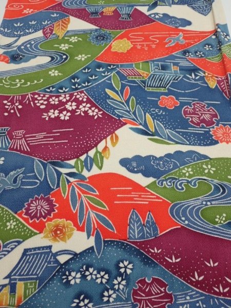 Photo1: 1H02z80  Japanese Kimono Crepe Silk  FABRIC Scenery Off-white 59.8x14.0 (1)