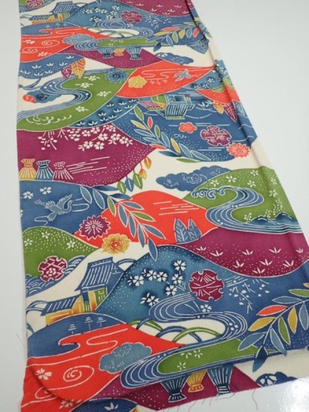 Photo2: 1H02z80  Japanese Kimono Crepe Silk  FABRIC Scenery Off-white 59.8x14.0 (2)