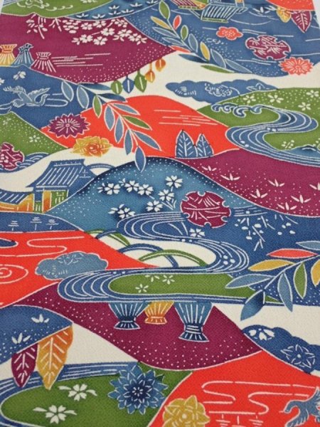 Photo1: 1H03z90  Japanese Kimono Crepe Silk  FABRIC Scenery Off-white 61.0x13.6 (1)