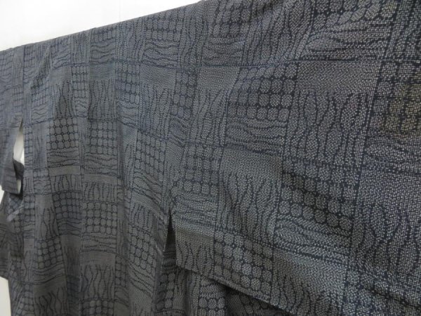 Photo2: 5413T09z820 Vintage Japanese Kimono Silk TSUMUGI  Dark navy-Gray (2)