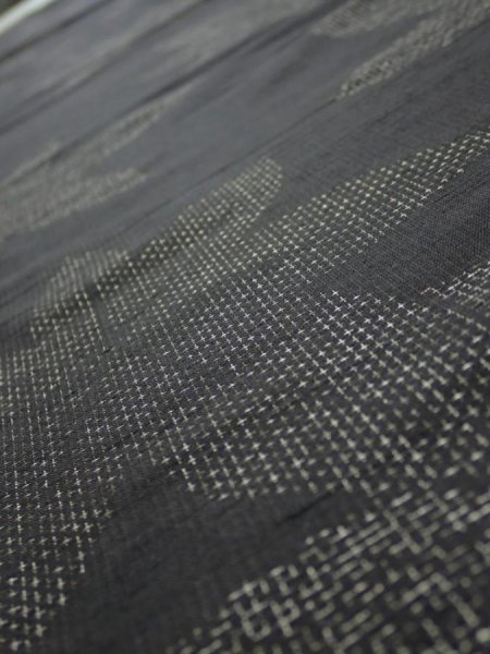 Photo4: 3L06z80  Japanese Kimono Silk TSUMUGI FABRIC Maple Black-Gray 59.8x14.4 (4)