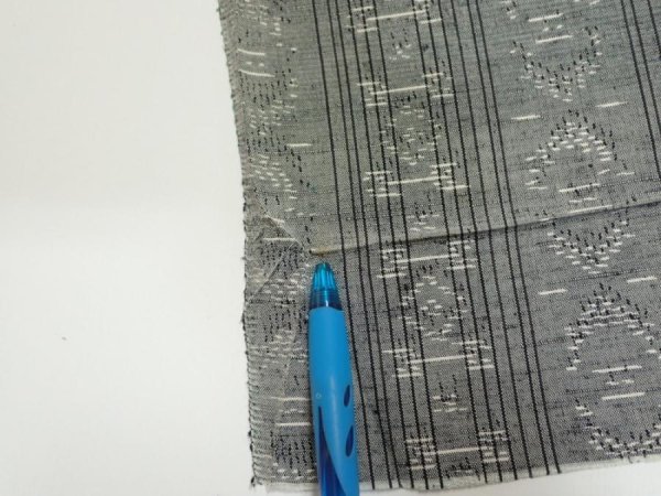 Photo7: 3L01z50 Vintage Japanese Kimono Silk TSUMUGI FABRIC  Gray 37.4x14.2 (7)