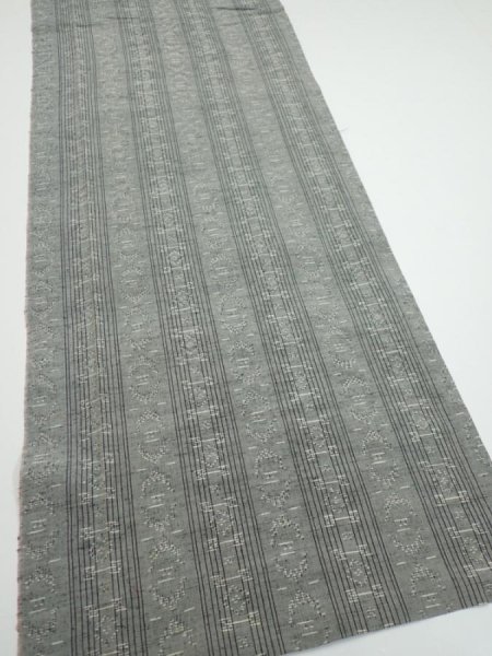 Photo2: 3L05z80 Vintage Japanese Kimono Silk TSUMUGI FABRIC  Gray 66.5x14.2 (2)