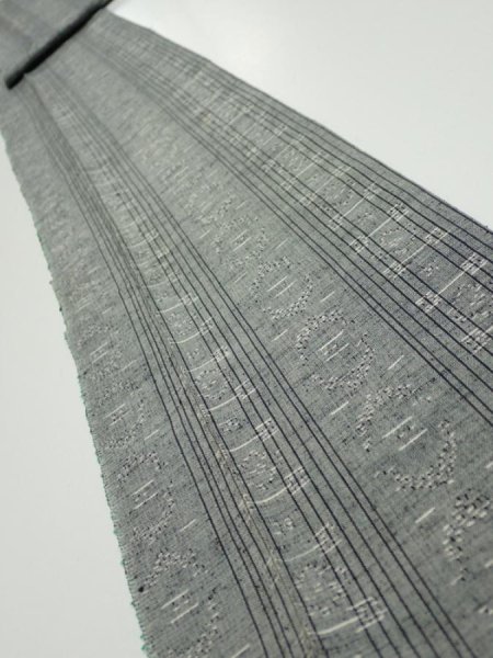Photo1: 3L09z50 Vintage Japanese Kimono Silk TSUMUGI FABRIC  Gray 76.8x6.9 (1)