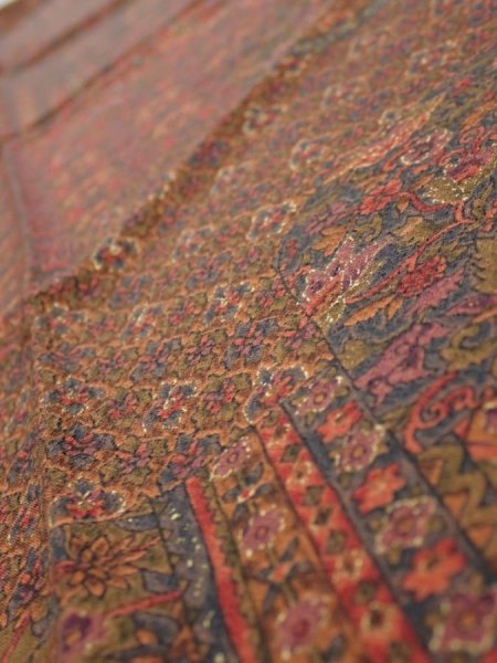 Photo5: 3L10z30  Japanese Kimono Silk  FABRIC Flowers Dark red 37.4x6.7 (5)