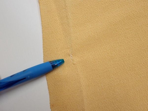 Photo11: 2i01z70  Japanese Kimono Crepe Silk  FABRIC Scenery Yellow ochre 43.3x14.2 (11)