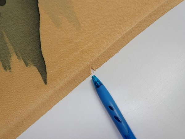 Photo8: 2i02z70  Japanese Kimono Crepe Silk  FABRIC Scenery Yellow ochre 43.3x14.2 (8)