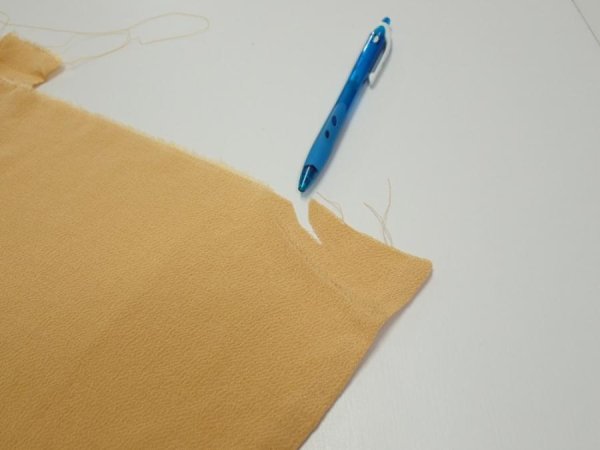 Photo7: 2i03z240  Japanese Kimono Crepe Silk  FABRIC Scenery Yellow ochre 55.5x27.6 (7)