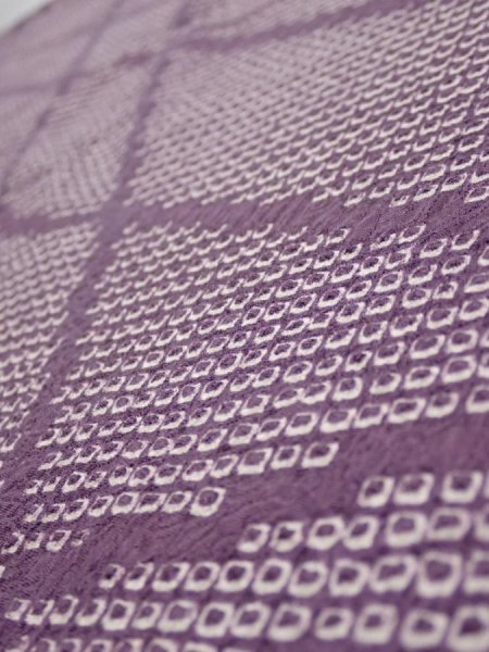 Photo4: 3H02z50  Japanese Kimono Silk  FABRIC Shibori Light purple 42.1x14.0 (4)