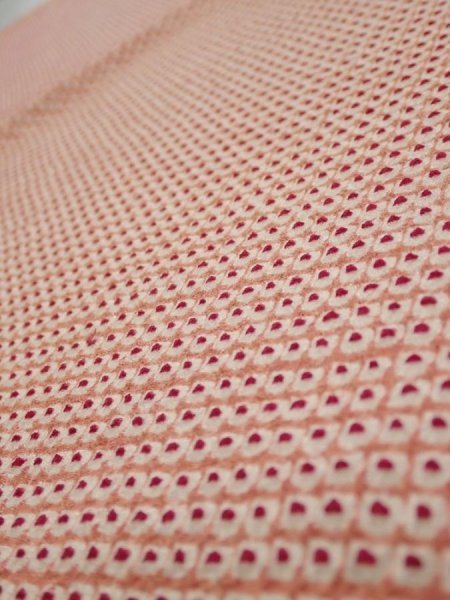 Photo4: 3H02z50  Japanese Kimono Silk  FABRIC Shibori Coral pink 40.9x14.2 (4)