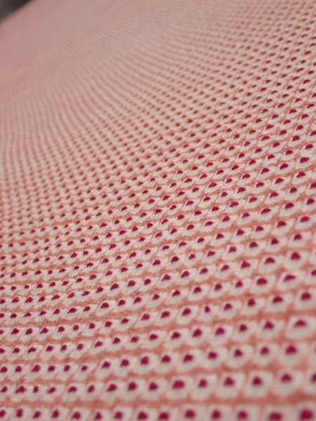 Photo4: 3H05z80  Japanese Kimono Silk  FABRIC Shibori Coral pink 67.7x14.2 (4)