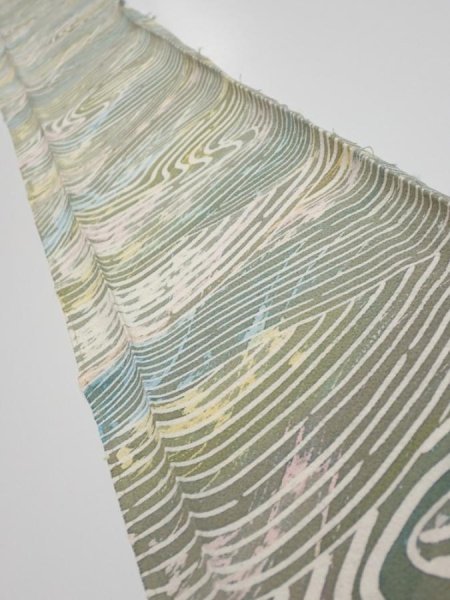 Photo1: 3H08z50  Japanese Kimono Silk  FABRIC Wave Olive 55.9x7.3 (1)