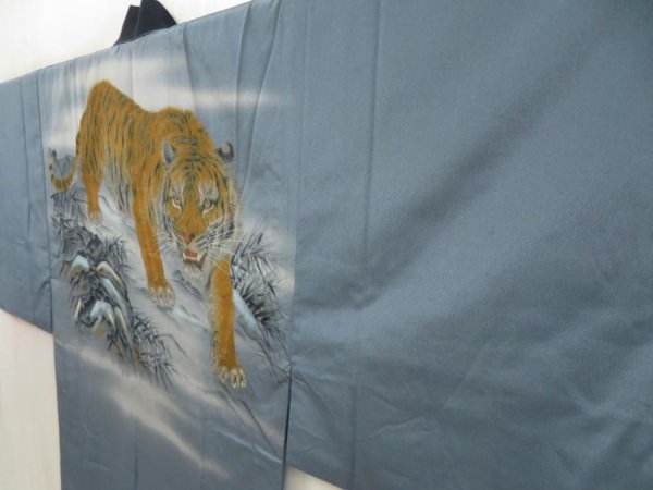 Photo2: 5427T10z310 Vintage Japanese Kimono Synthetic Men's JUBAN Tiger Blue-Gray (2)