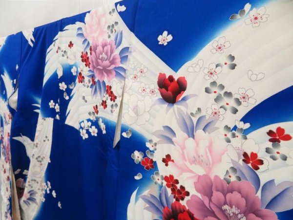 Photo2: 5501T14z1120 Vintage Japanese Kimono Silk FURISODE Flowers Oriental blue (2)